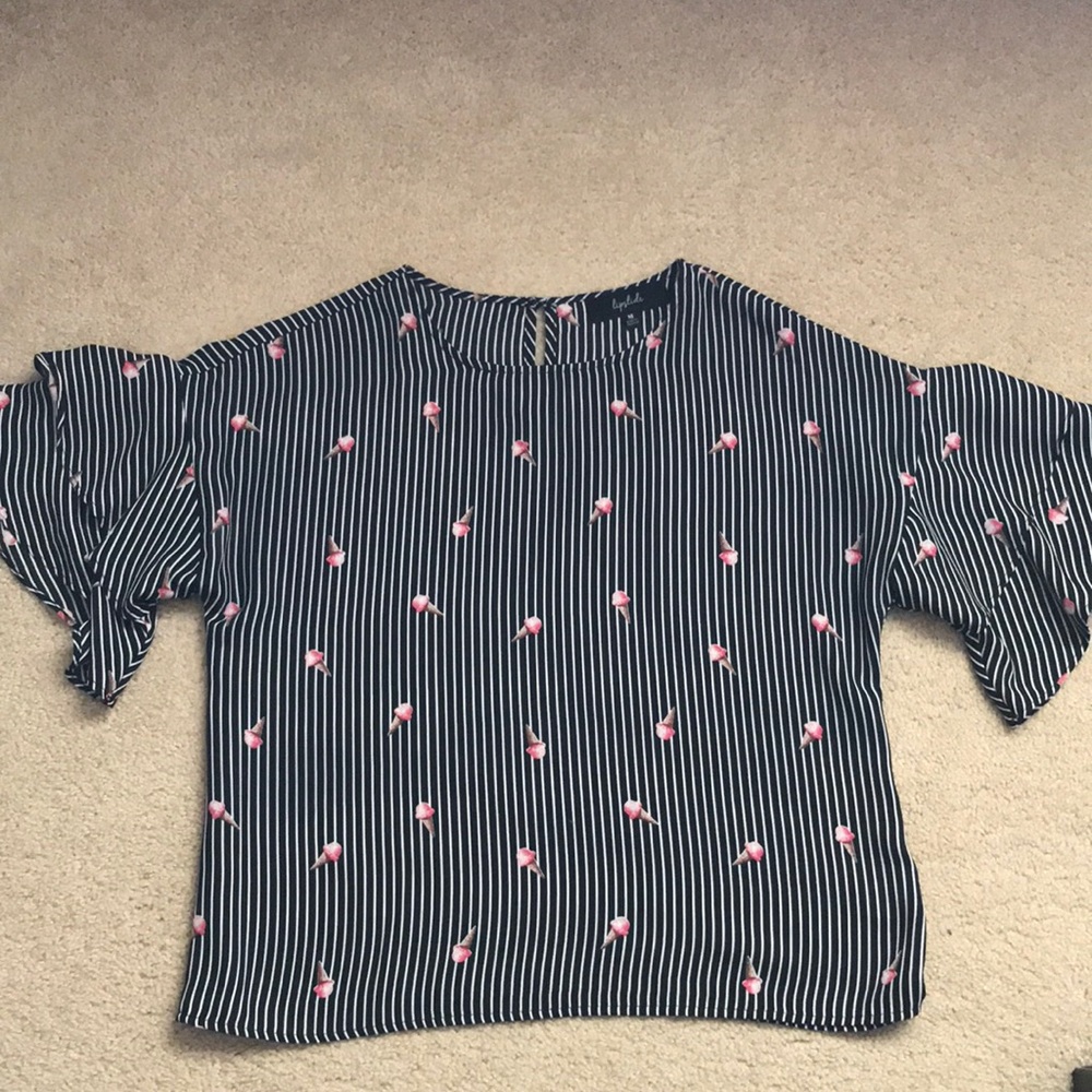 Fun spring ice cream cone top